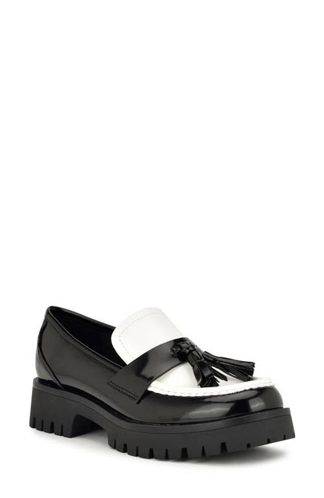 Nine West Garry Platform Tassel Loafer in Black/White at Nordstrom, Size 6.5