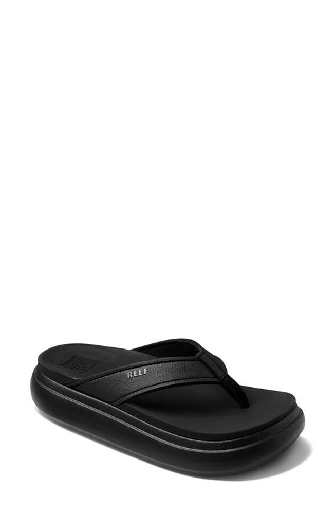 Reef Cushion Bondi Flip Flop in Black/Black at Nordstrom, Size 7