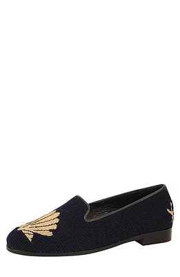 ByPaige BY PAIGE Needlepoint Metallic Gold Scallop Flat Gold/Navy at Nordstrom,