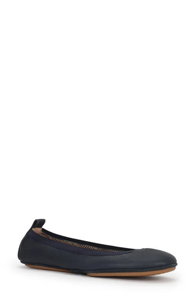 Yosi Samra Samara Foldable Ballet Flat Deep Navy Leather at Nordstrom,