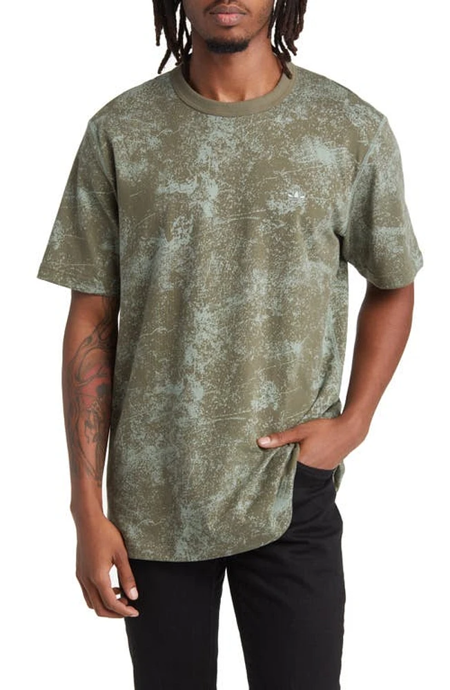 adidas Originals Camo Print Cotton T-Shirt in Olive Strata at Nordstrom, Size Small