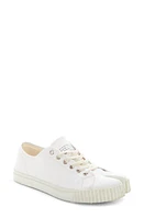 Maison Margiela Tabi Low Top Sneaker at Nordstrom,