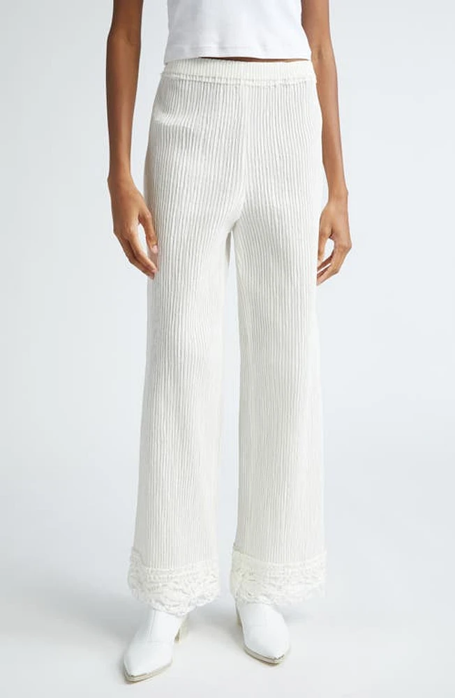 EENK Lace Trim Cotton Blend Plissé Pants White at Nordstrom,