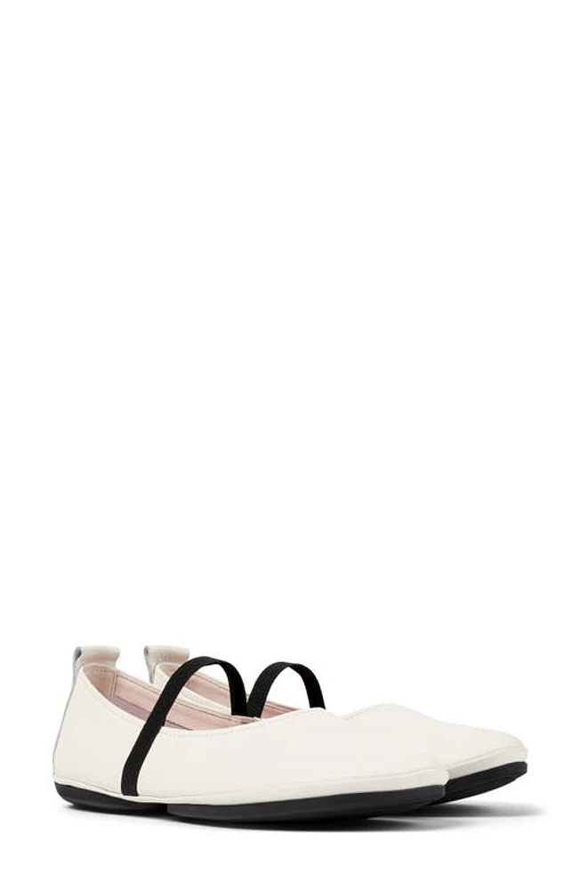 Camper Right Nina Flat White Natural at Nordstrom,