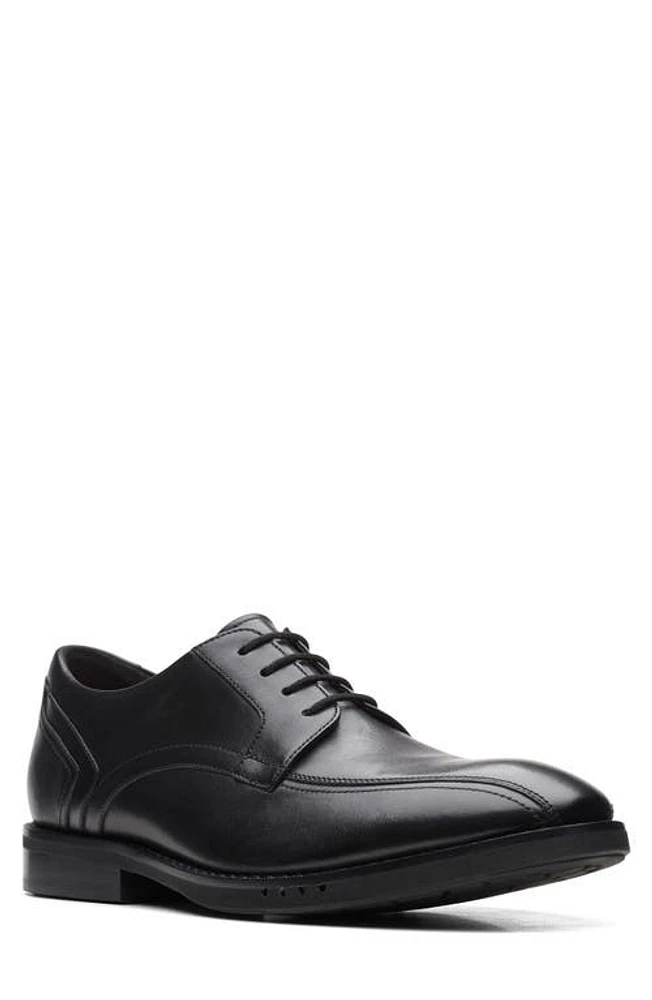 Clarks(r) Un Hugh Way Derby Black Leather at Nordstrom,