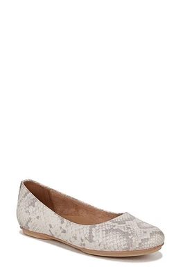 Naturalizer Maxwell Skimmer Flat White Multi Snake Pattern at Nordstrom,