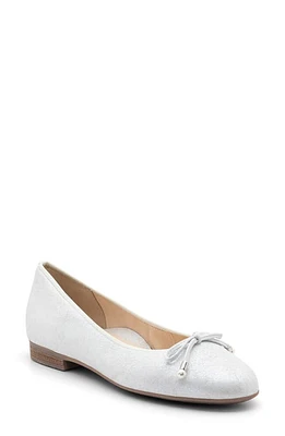 ara Scout Flat Offwhite Antique Metallic at Nordstrom,