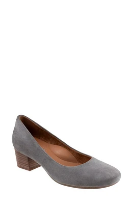 SoftWalk Lynn Pump Grey Suede at Nordstrom,