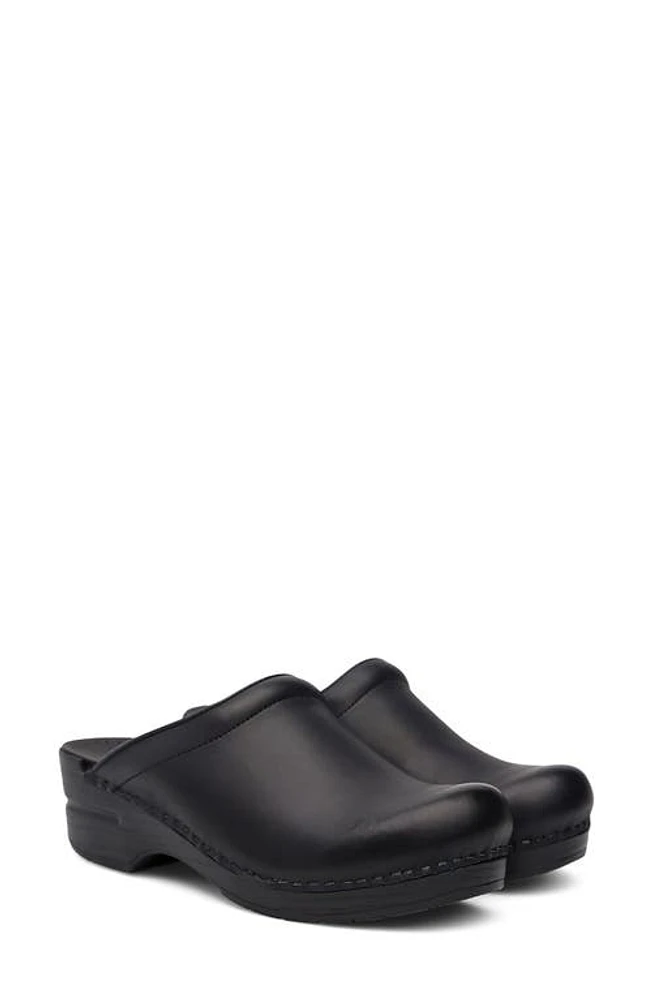 Dansko 'Sonja' Oiled Leather Clog Black Cabrio at Nordstrom,