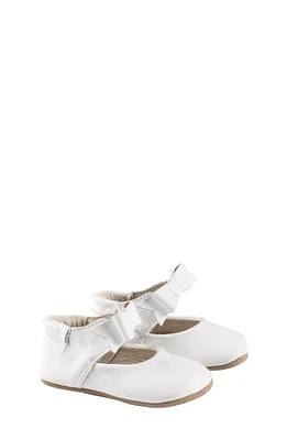 Robeez Sofia Bow Mary Jane Crib Shoe in White at Nordstrom, Size 18-24 Months