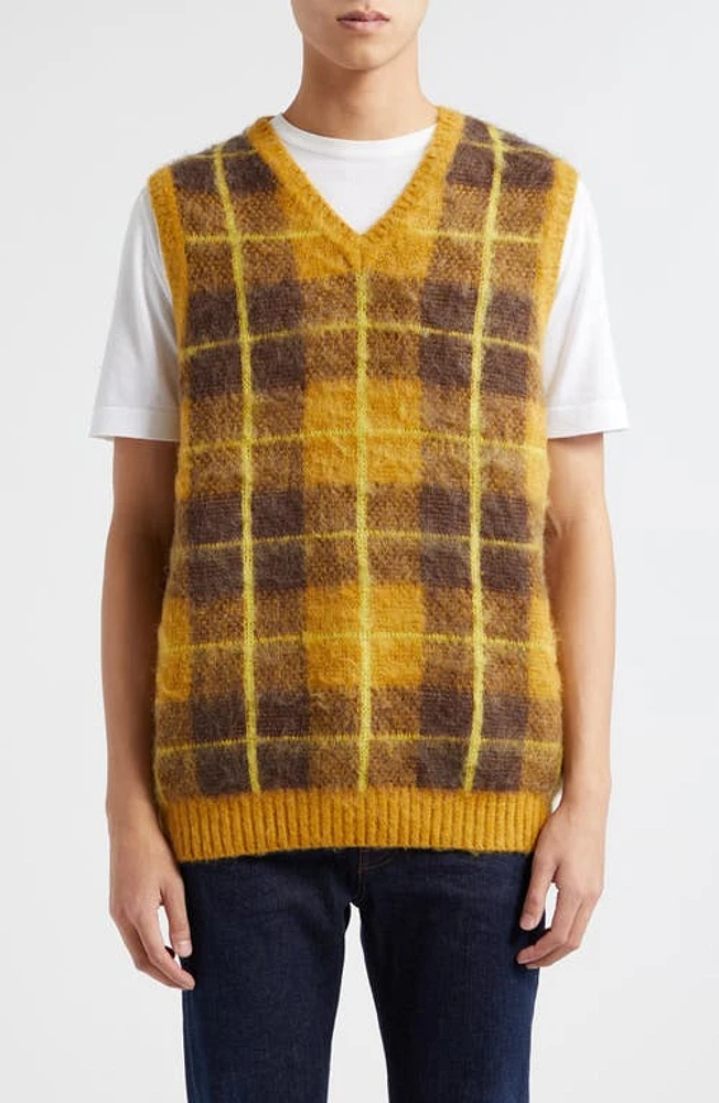 BEAMS Plaid Brushed Sweater Vest Mustard 58 at Nordstrom,