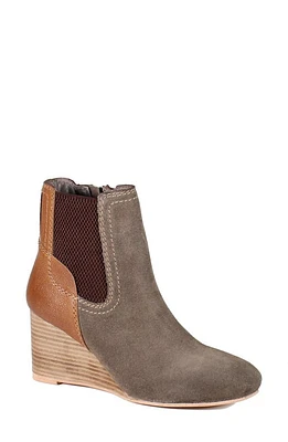 Diba True Drum Roll Wedge Chelsea Boot Taupe/Cognac at Nordstrom,