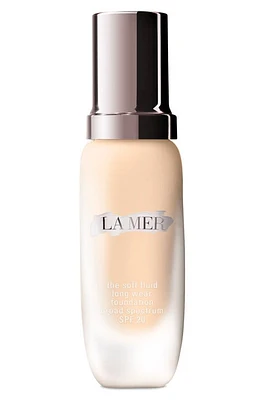 La Mer Soft Fluid Long Wear Foundation SPF 20 in 06 - Warm Cameo - Light/warm at Nordstrom