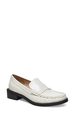 Silent D Lara Moc Toe Loafer in Oat Milk Crinkle Patent at Nordstrom, Size 6Us