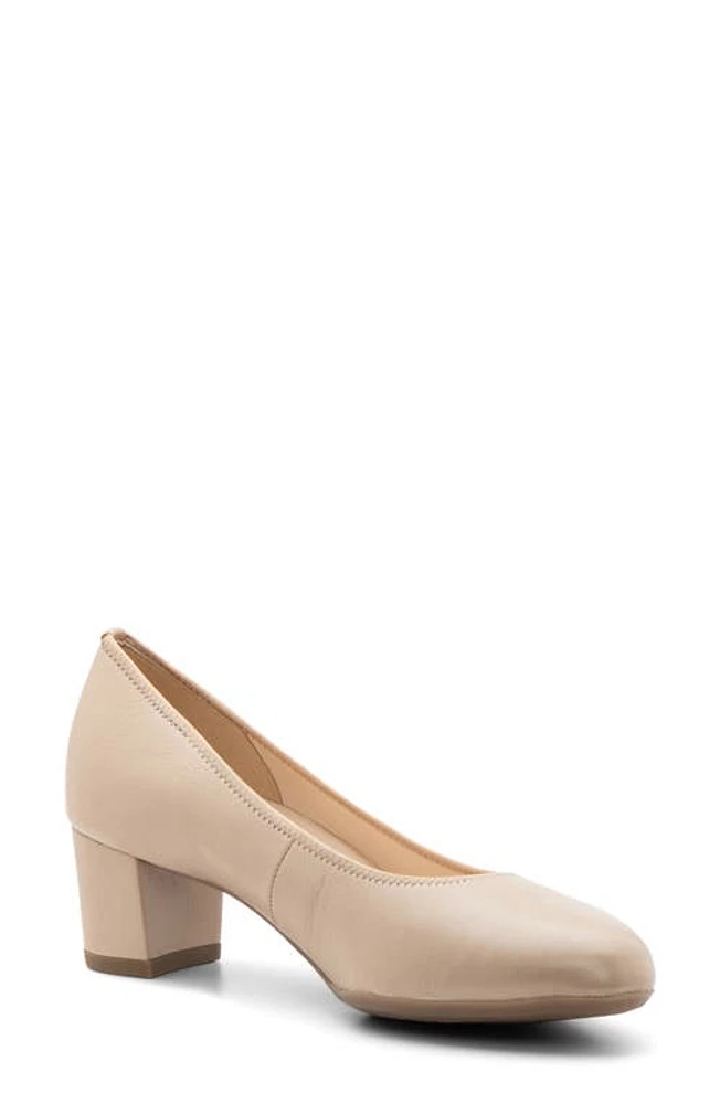 ara Kendall Pump Sand at Nordstrom,