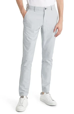 Tommy Bahama On Par Flat Front Pants at Nordstrom, X