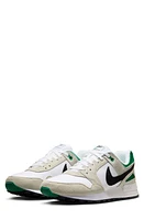 Nike Air Pegasus 89 Sneaker at