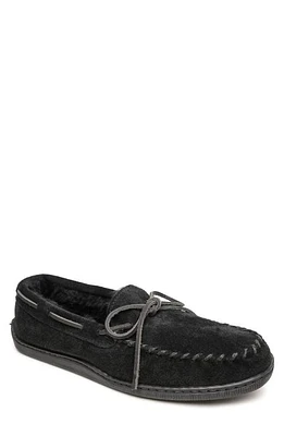 Minnetonka Genuine Shearling Moccasin Black at Nordstrom,