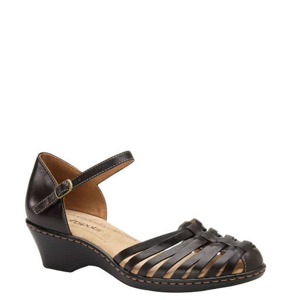 Softspots 'Tatianna' Sandal Black at Nordstrom,