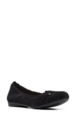 Clarks(r) Rena Step Suede Flat in Black at Nordstrom, Size 6