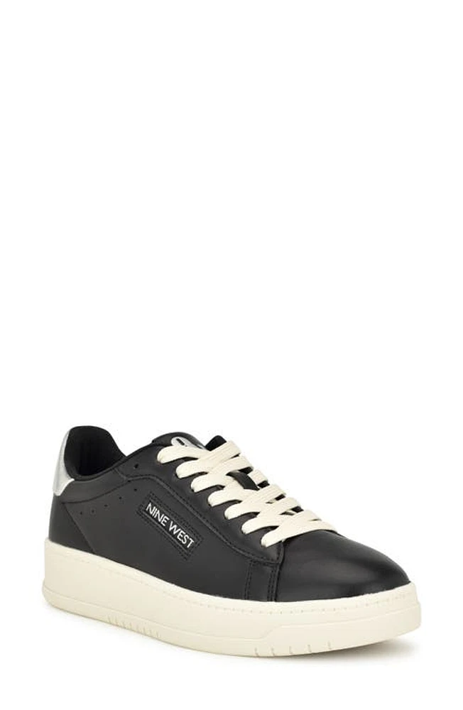 Nine West Dunnit Low Top Sneaker Black at Nordstrom,