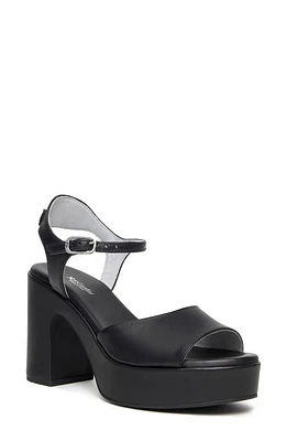 NeroGiardini Ankle Strap Platform Sandal at Nordstrom,