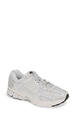 Nike Zoom Vomero 5 SP Sneaker at Nordstrom,