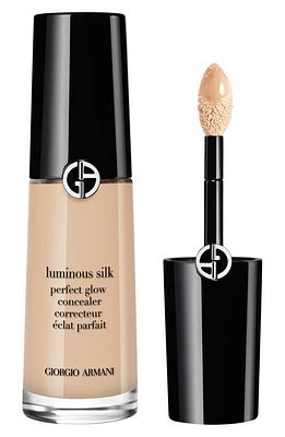 ARMANI beauty Luminous Silk Hydrating & Brightening Concealer in 2 Fair/peach at Nordstrom