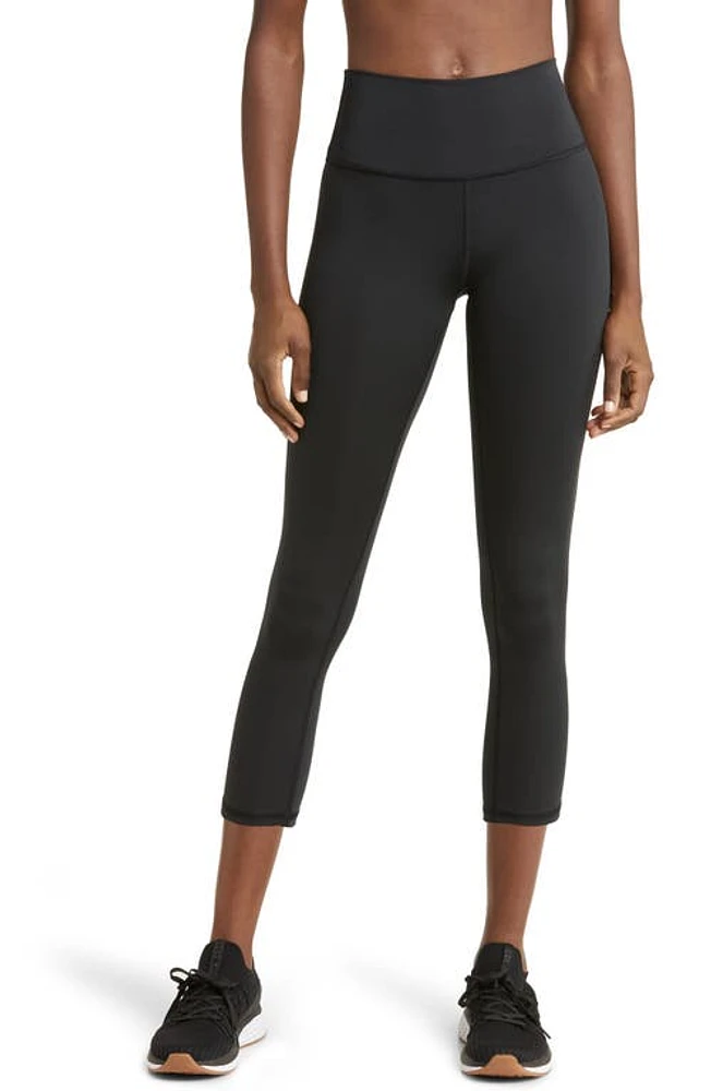 Alo Airlift High Waist Capri Leggings in Black at Nordstrom, Size X-Small