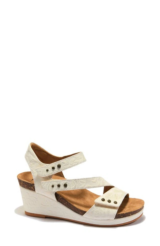 Hälsa Footwear Gisella Wedge Sandal Ivory/Bone at Nordstrom,