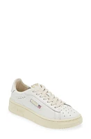 AUTRY Dallas Low Top Sneaker White/Platinum at Nordstrom,