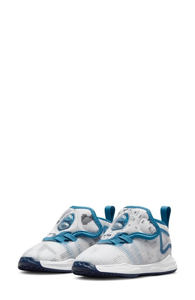 Nike 19 Sneaker in White/Blue Void/Dutch Blue at Nordstrom, Size 4 M