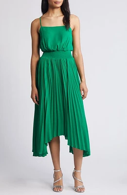 halogen(r) Pleated Sharkbite Hem Midi Dress Jolly Green at Nordstrom,