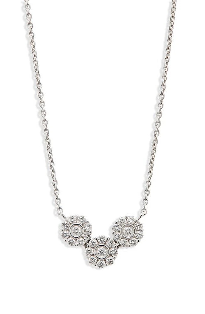 Hueb Diamond Flower Pendant at Nordstrom, Size 18 In