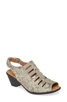 Comfortiva Faye Sandal Light Grey Leather at Nordstrom,