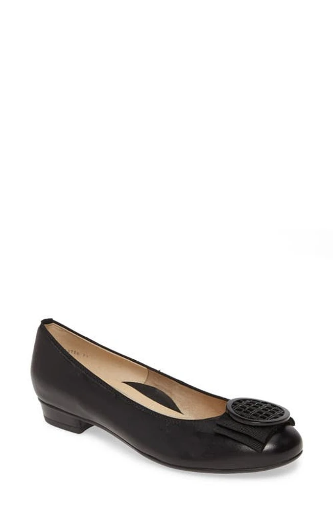 ara Bambi Flat Black Leather at Nordstrom,