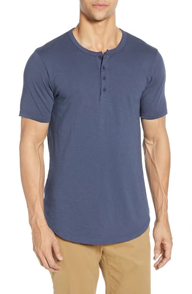 Goodlife Sunfaded Slub Scallop Henley at Nordstrom,