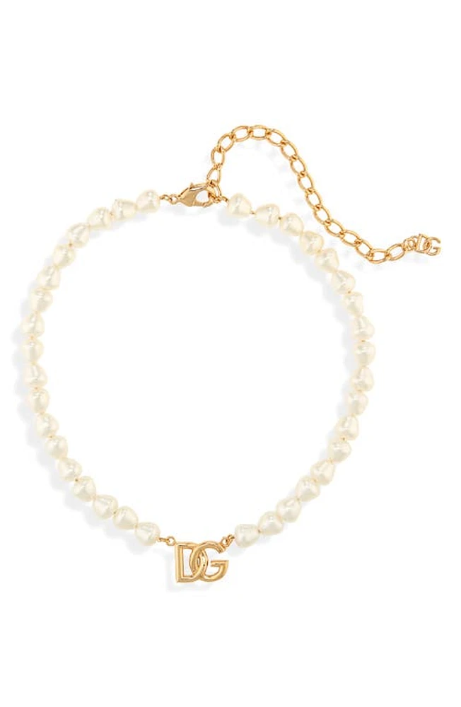 Dolce & Gabbana DG Logo Imitation Pearl Choker Necklace in Zoo00 Oro at Nordstrom