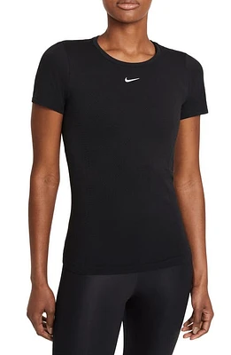 Nike Dri-FIT Advantage Seamless Tennis T-Shirt Black at Nordstrom, Regular