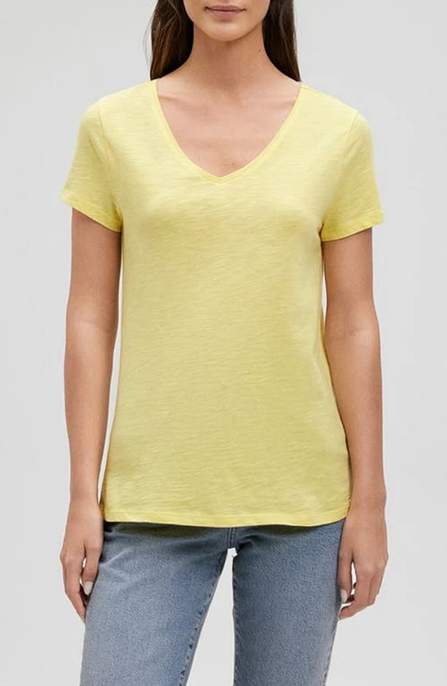 Mavi Jeans Basic V-Neck T-Shirt Lemon Drop at Nordstrom,