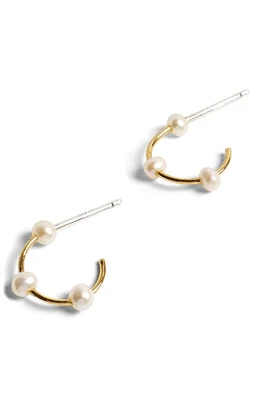 Madewell Demi-Fine Freshwater Pearl Hoop Earrings in 14K Gold at Nordstrom