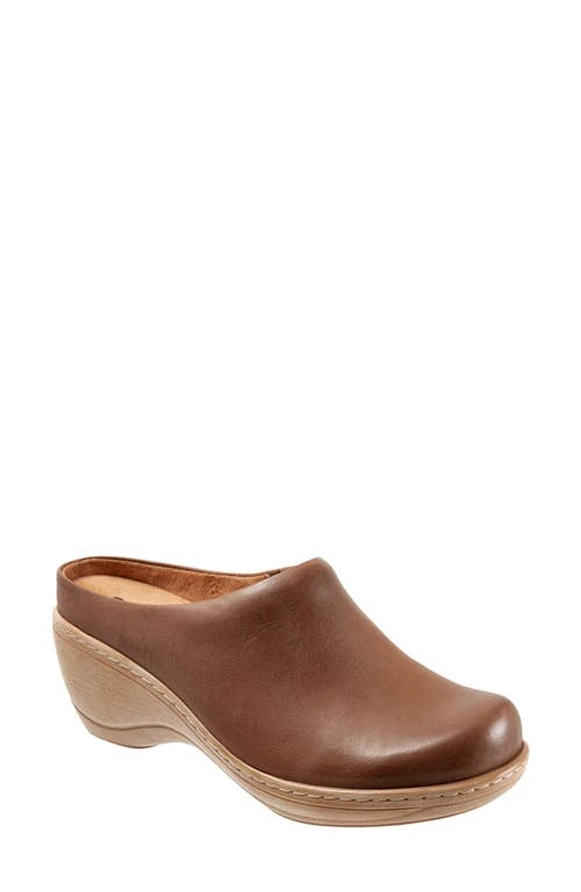 SoftWalk Madison Clog Saddle Leather at Nordstrom,