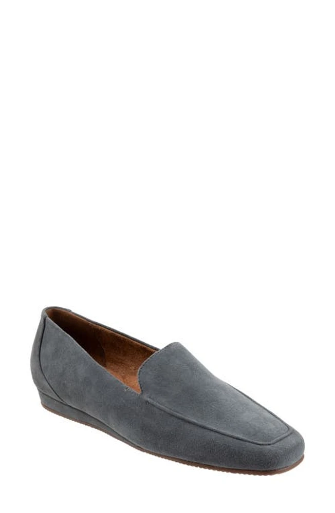 SoftWalk Vista Loafer Smoke at Nordstrom,