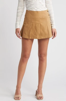 SOMETHING NEW Natalie Pleated Miniskirt Iced Coffee at Nordstrom,