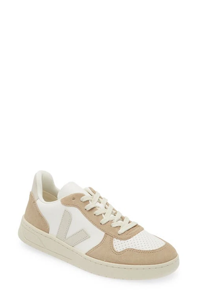 Veja V-10 Sneaker Extra-White Natural Sahara at Nordstrom,