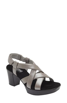 Munro Maddox Platform Sandal Silver at Nordstrom,