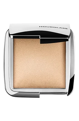 HOURGLASS Ambient Strobe Lighting Powder in Brilliant Light at Nordstrom