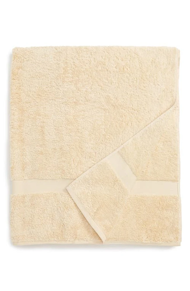 Matouk Lotus Bath Sheet in Champagne at Nordstrom