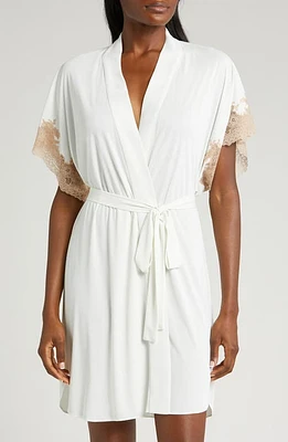 Natori Thalia Lace Appliqué Short Sleeve Robe Ivory at Nordstrom,