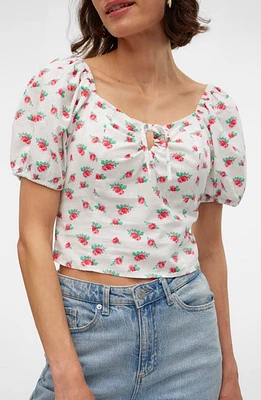 VERO MODA Hart Floral Print Crop Top Snow White Aopmella at Nordstrom,